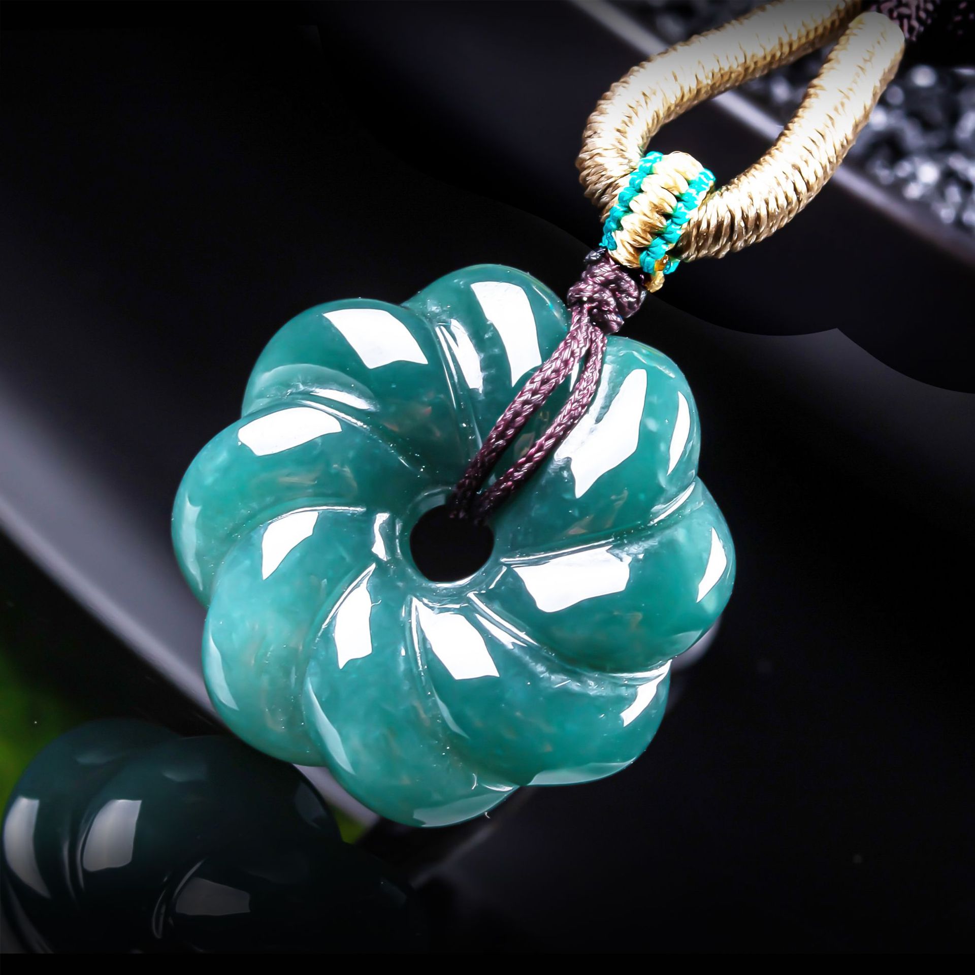 Natural Burmese Jadeite Flower - Luxury Gifts Jewelry & Watches Namfleg Mostar review and price
