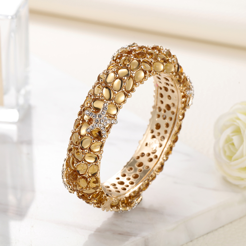 Sally's Paradise Christmas gif - Paradise Jewelry & Watches Llc Miami review and price