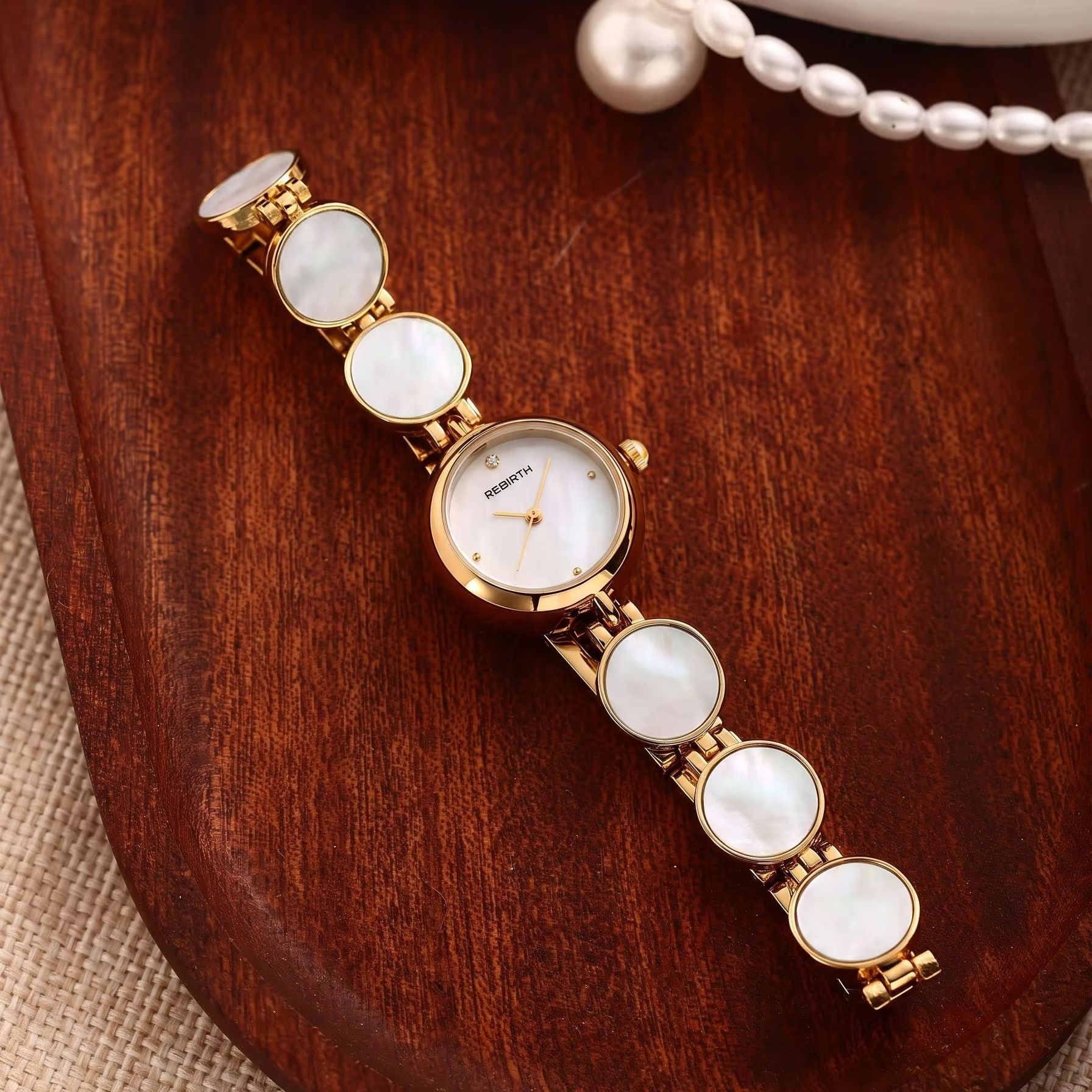 Light Luxury Jewelry-Style Wom - Jewels On Watches review and price